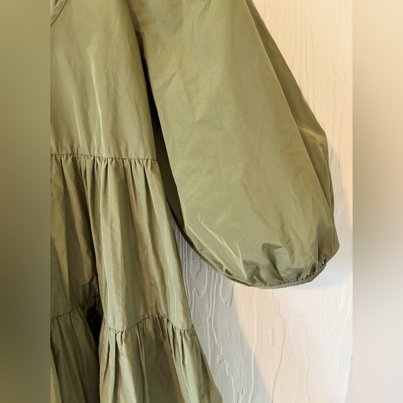 Wilfred Olive Green Oversized Fantasy Tiered Mini Puff Sleeve Ruffle Dress - Picture 7 of 12